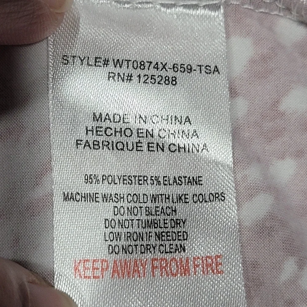 Tahari 1x pink
